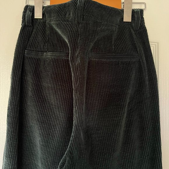 LIKE-NEW Frank & Oak Wide Leg Corduroy Pants - High Rise Crop, Dark Green Size 4 - Picture 3 of 3